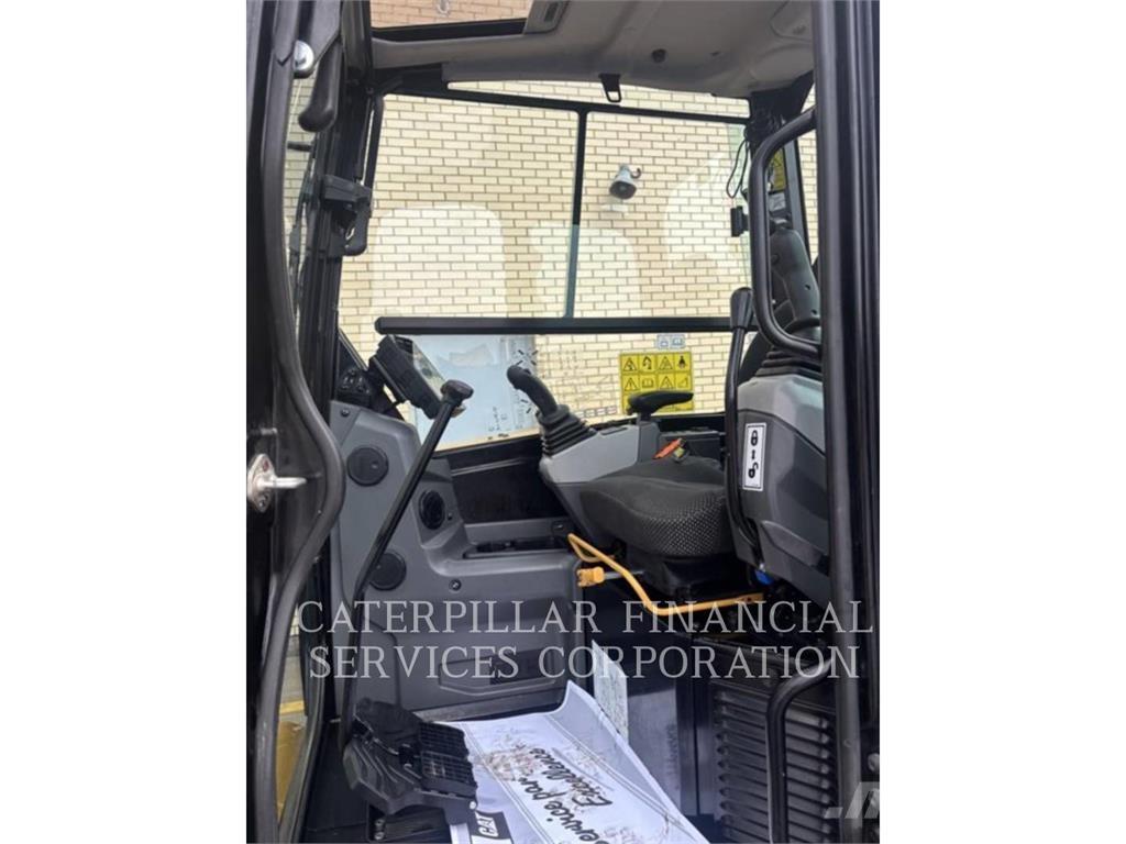 CAT 305 07A CR Kāpurķēžu ekskavatori