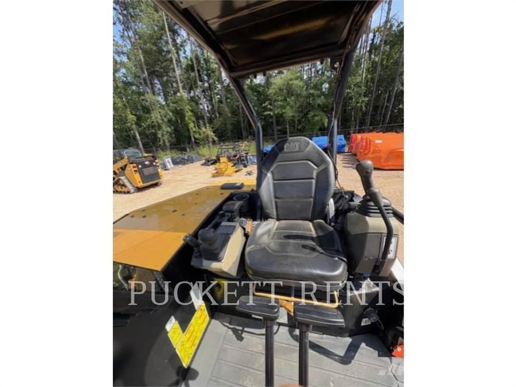 CAT 305-07CR Kāpurķēžu ekskavatori