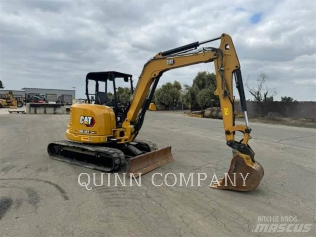 CAT 305.5E2 Kāpurķēžu ekskavatori