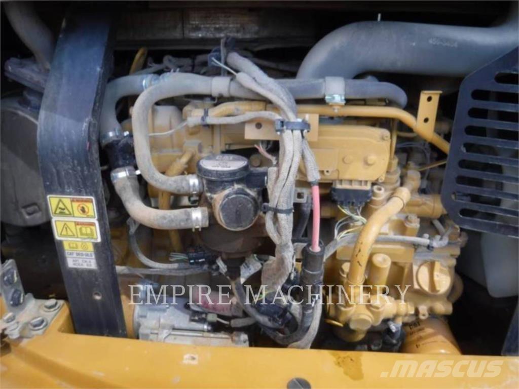CAT 305.5E2 Kāpurķēžu ekskavatori