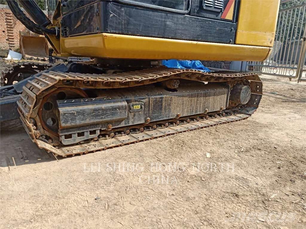 CAT 305.5E2 Kāpurķēžu ekskavatori