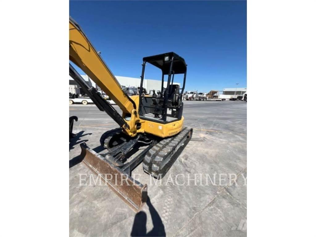 CAT 305.5E2 OR Kāpurķēžu ekskavatori