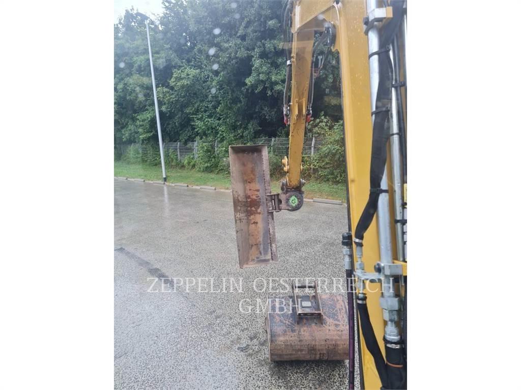 CAT 305.5E2CR Kāpurķēžu ekskavatori