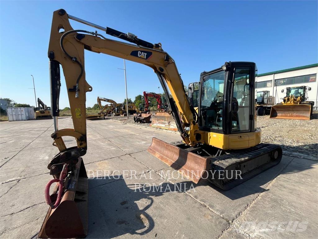 CAT 305.5E2CR Kāpurķēžu ekskavatori