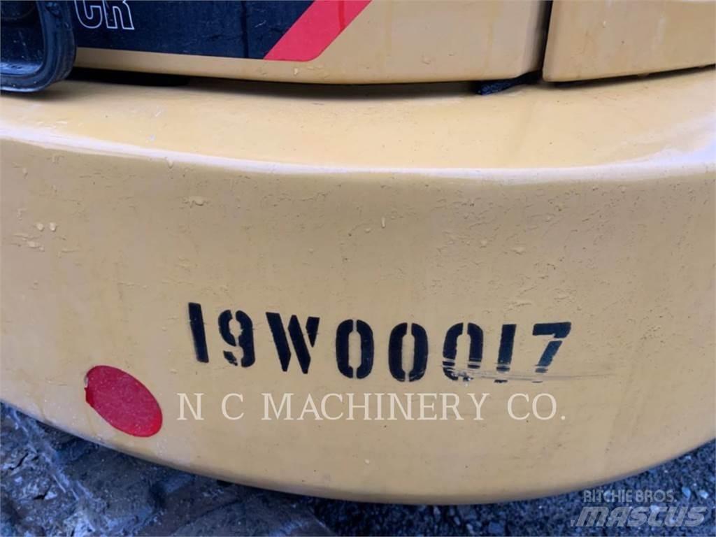 CAT 305.5E2CRB Kāpurķēžu ekskavatori