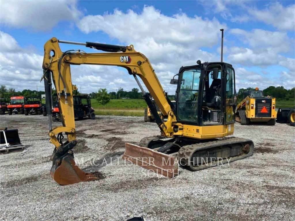 CAT 305 CR Kāpurķēžu ekskavatori