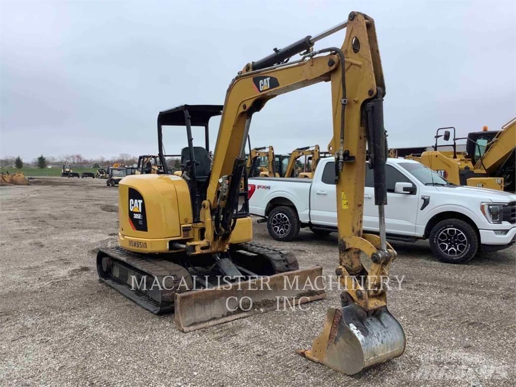 CAT 305E2 Kāpurķēžu ekskavatori