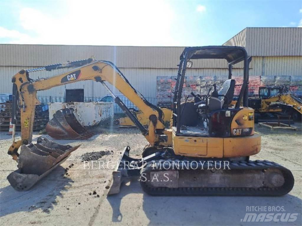 CAT 305E2 Kāpurķēžu ekskavatori