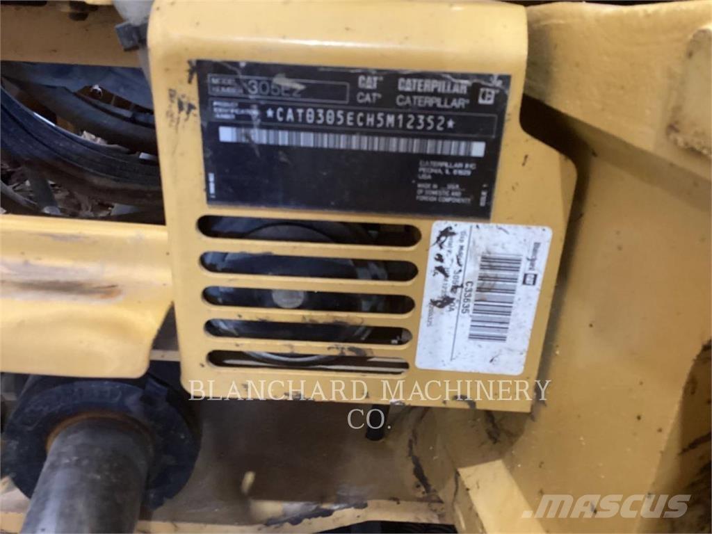 CAT 305E2 Kāpurķēžu ekskavatori