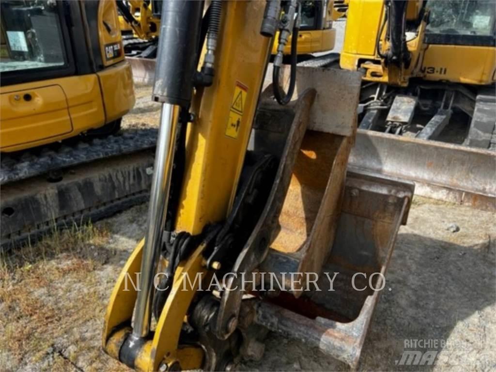 CAT 305E2 CRCB Kāpurķēžu ekskavatori