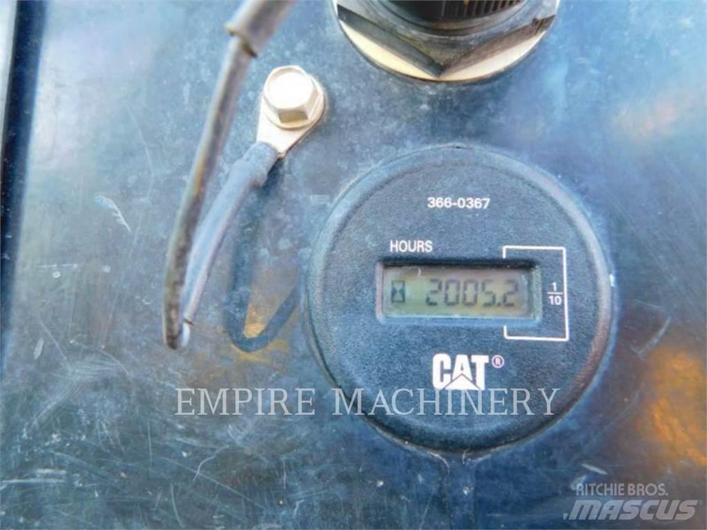 CAT 305E2 OR Kāpurķēžu ekskavatori