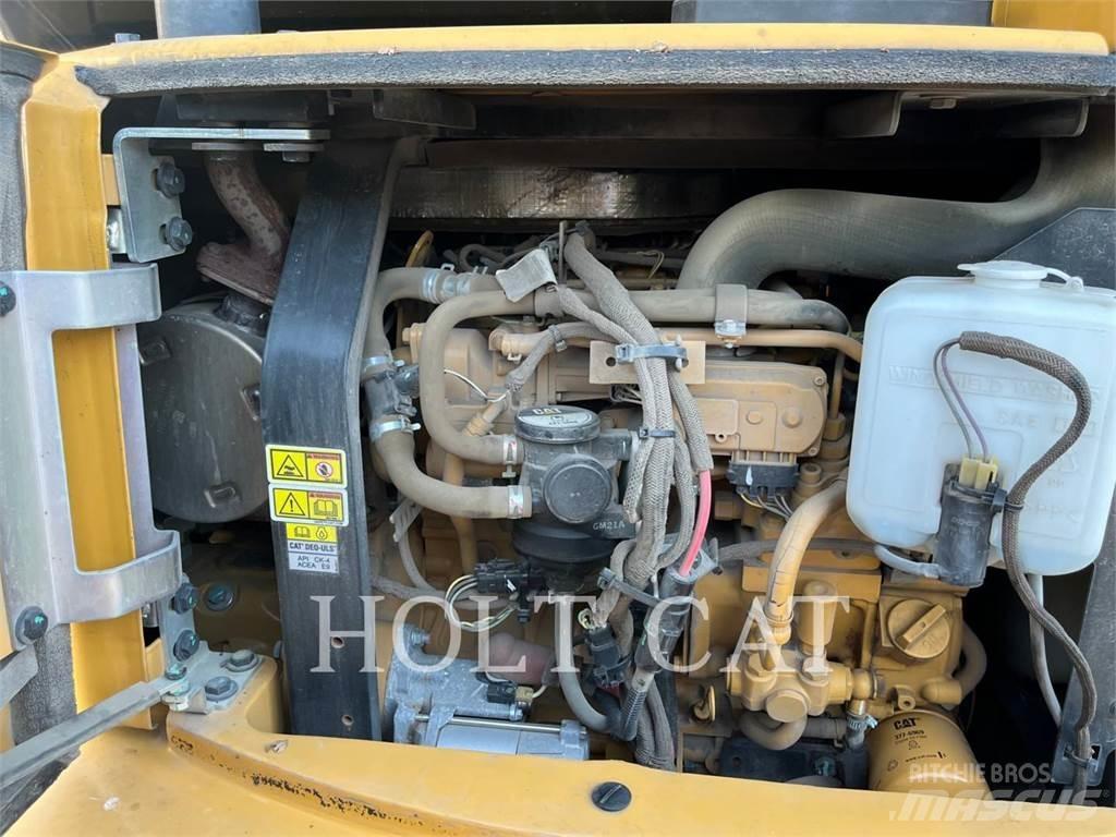 CAT 305E2CR Kāpurķēžu ekskavatori