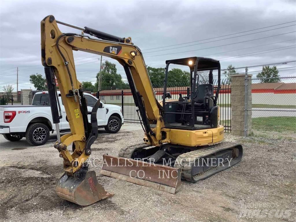 CAT 305E2CR Kāpurķēžu ekskavatori