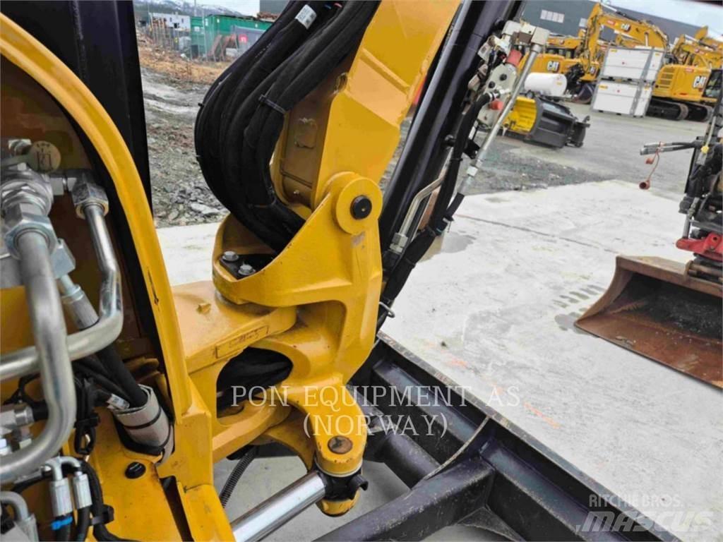 CAT 305E2CR Kāpurķēžu ekskavatori