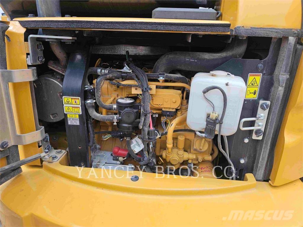CAT 305E2CR Kāpurķēžu ekskavatori