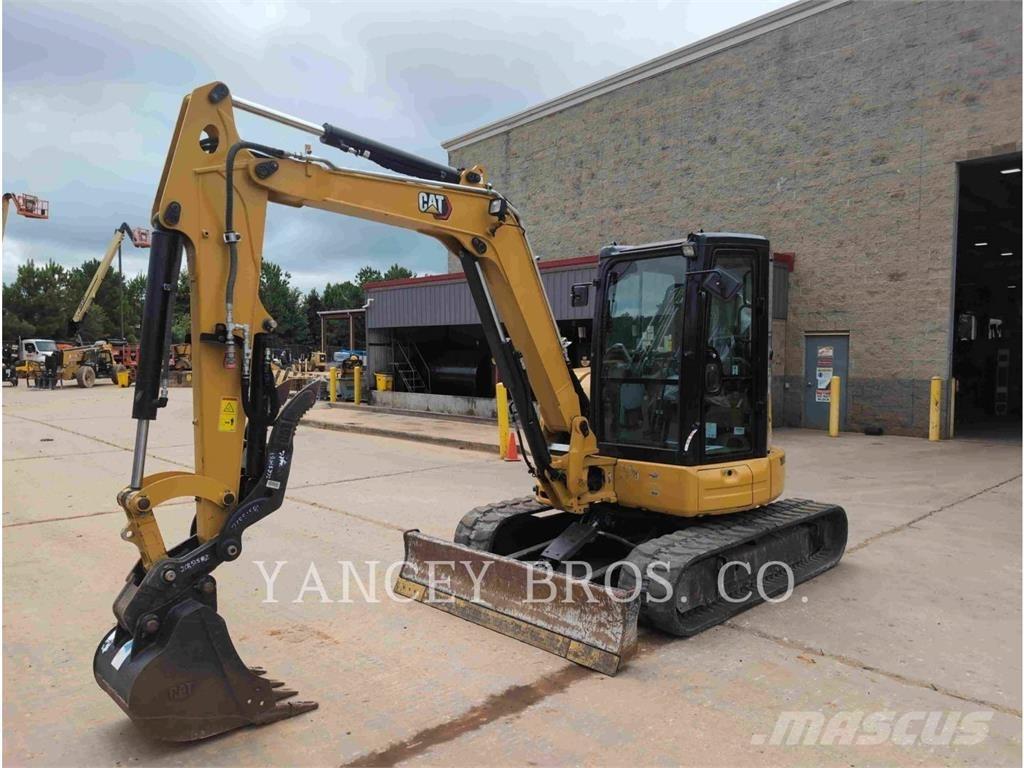 CAT 305E2CR Kāpurķēžu ekskavatori