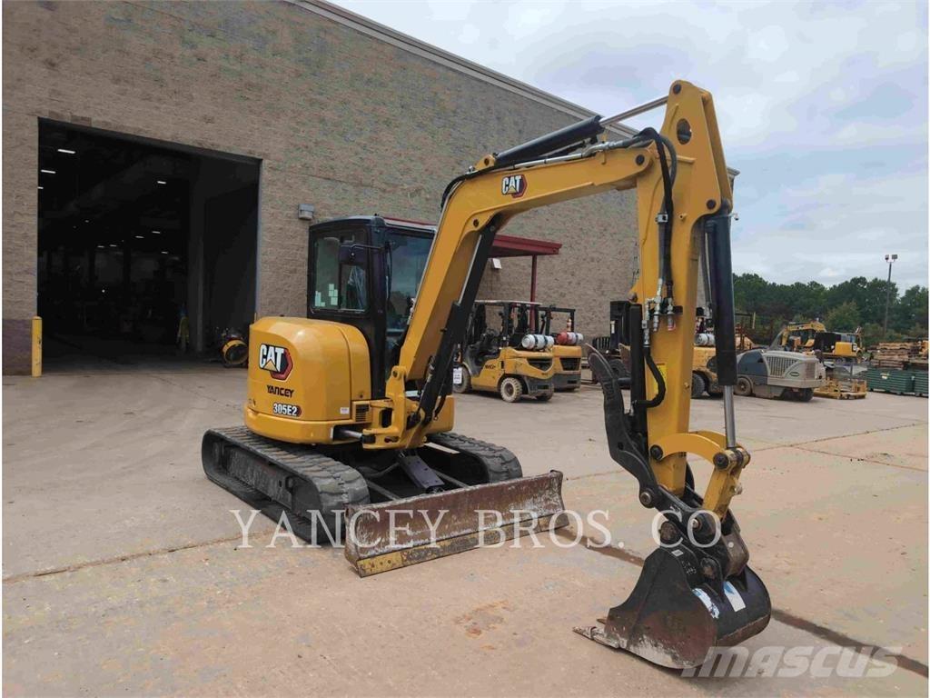 CAT 305E2CR Kāpurķēžu ekskavatori