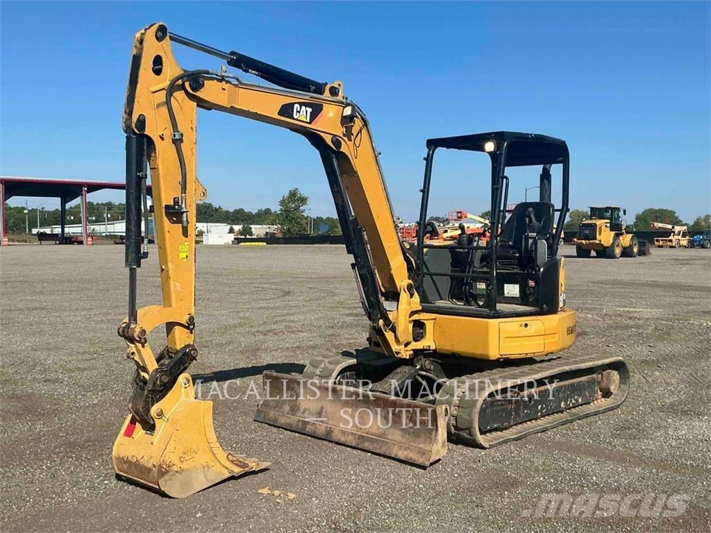 CAT 305E2CR Kāpurķēžu ekskavatori