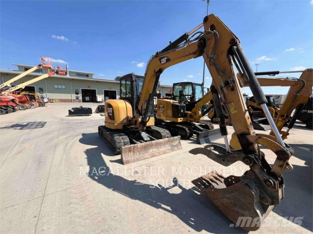 CAT 305E2CR Kāpurķēžu ekskavatori