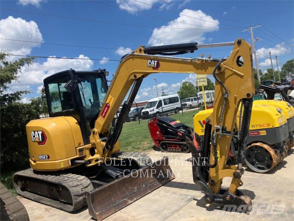 CAT 305E2LC Kāpurķēžu ekskavatori