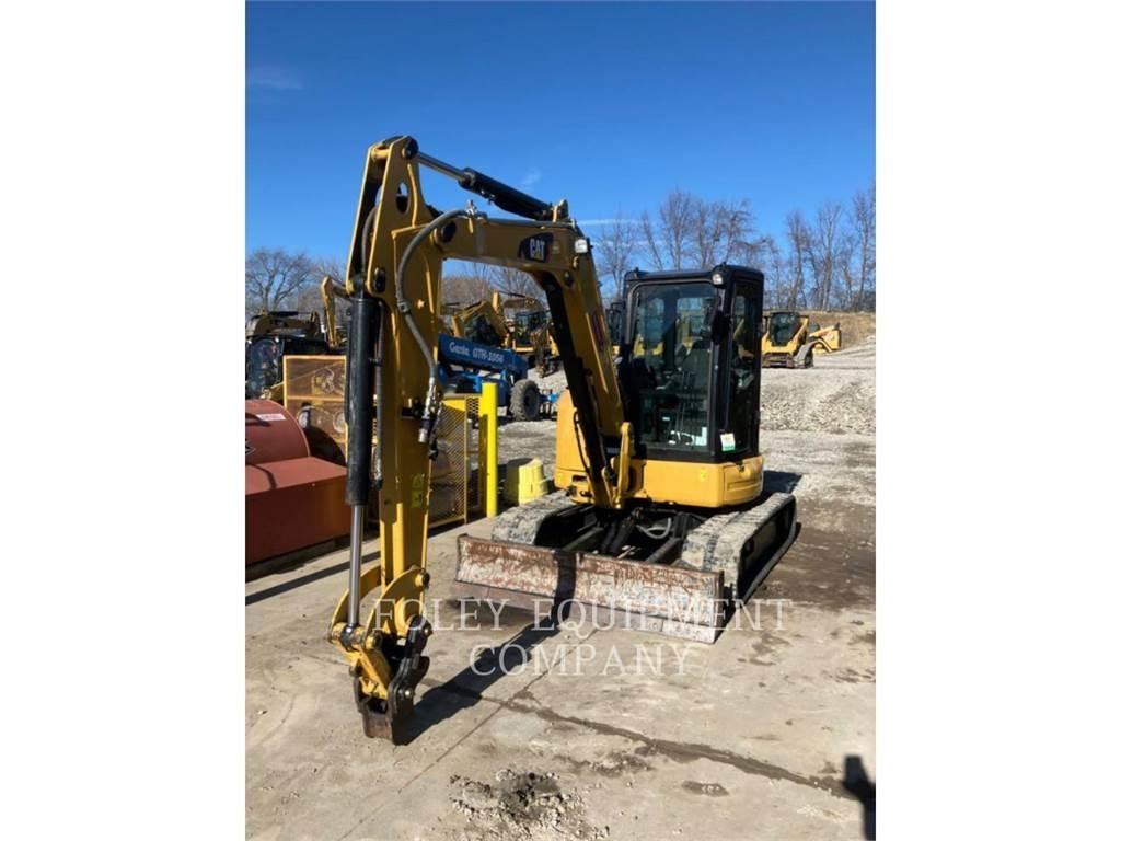 CAT 305E2LC Kāpurķēžu ekskavatori