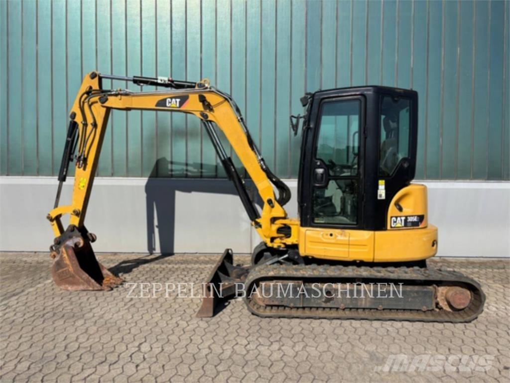 CAT 305ECR Kāpurķēžu ekskavatori