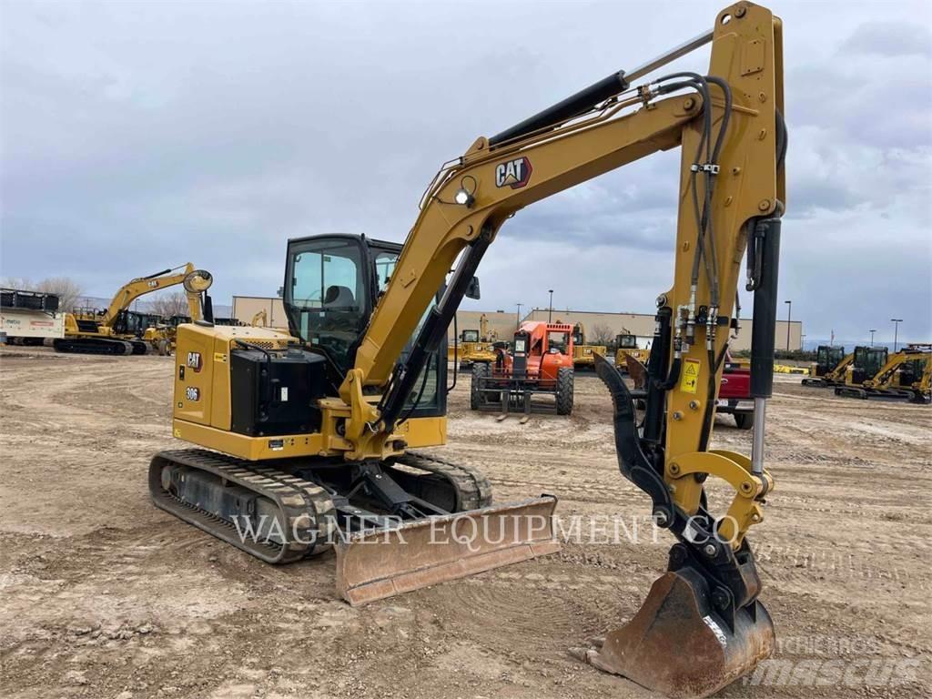 CAT 306 Kāpurķēžu ekskavatori
