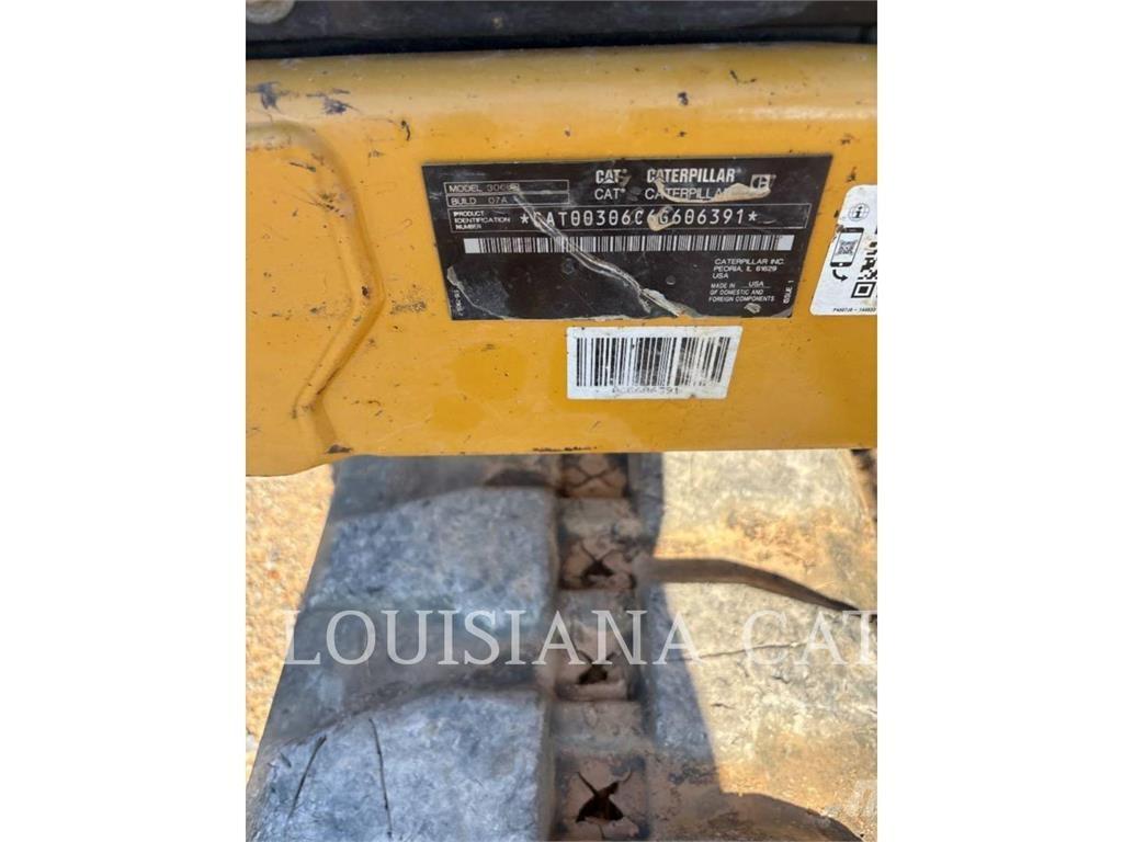 CAT 306 Kāpurķēžu ekskavatori