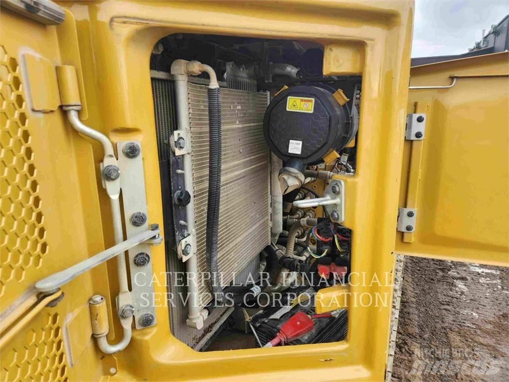 CAT 306 07A CR Kāpurķēžu ekskavatori