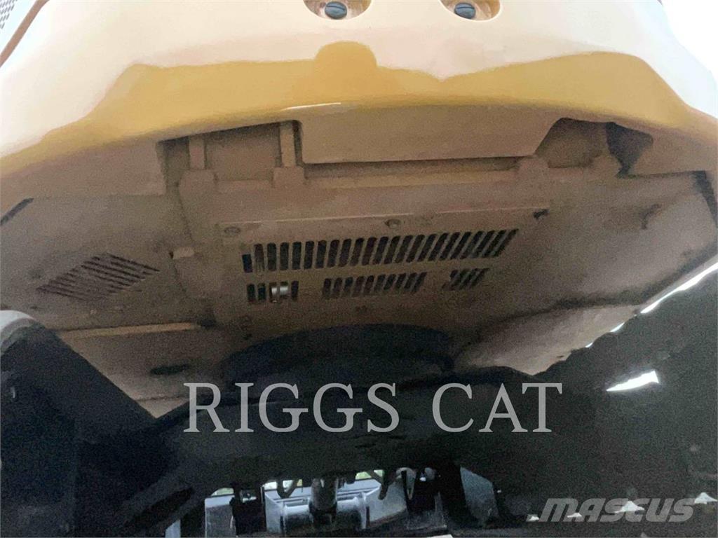 CAT 306 A Kāpurķēžu ekskavatori