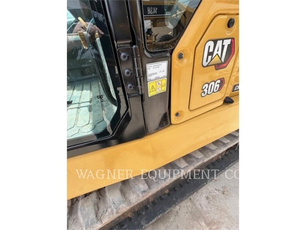 CAT 306 CR THB Kāpurķēžu ekskavatori