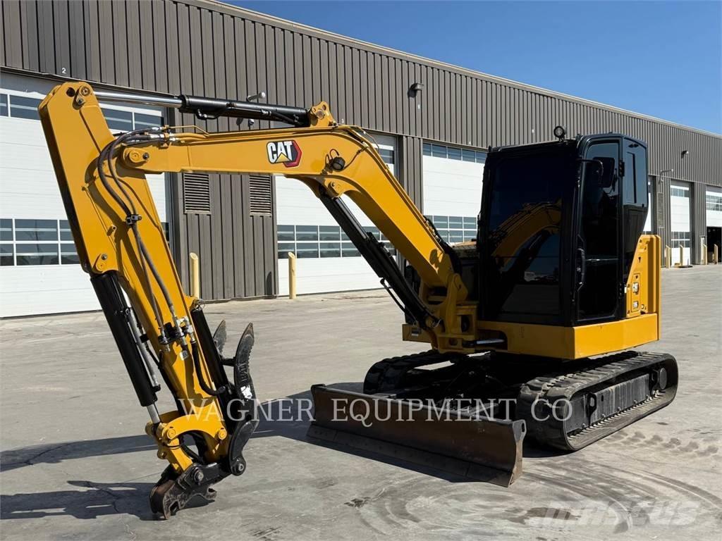 CAT 306 THB Kāpurķēžu ekskavatori