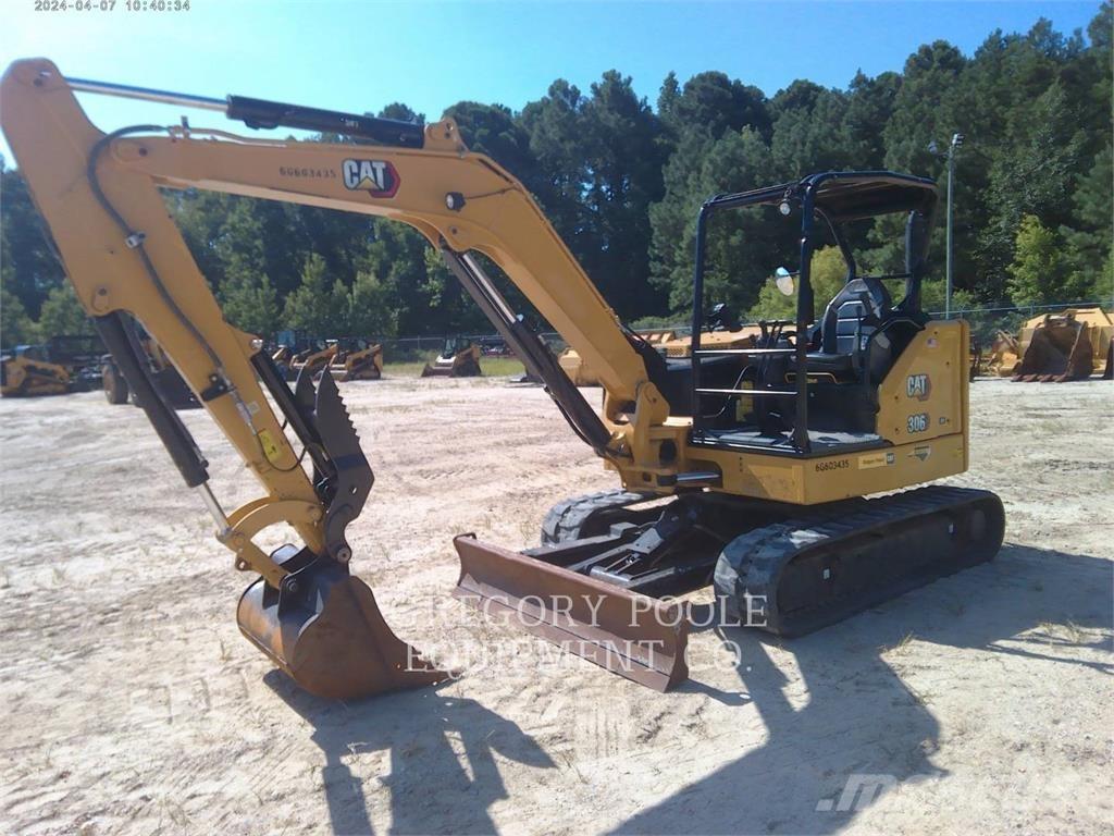 CAT 30607CR Kāpurķēžu ekskavatori