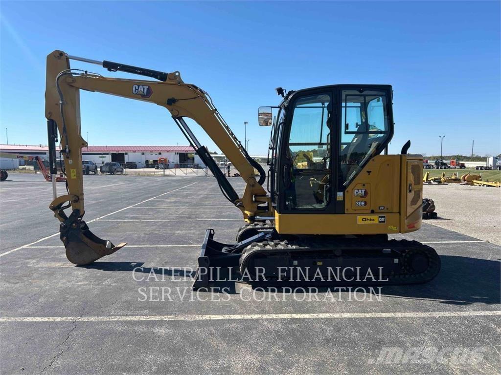 CAT 30607CR Kāpurķēžu ekskavatori