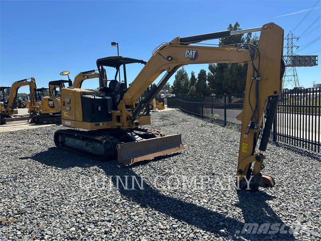 CAT 30607CR Kāpurķēžu ekskavatori