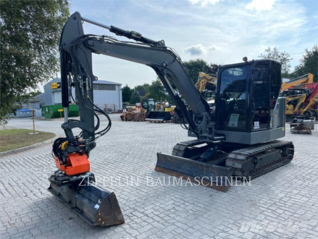 CAT 306CR-07A Kāpurķēžu ekskavatori