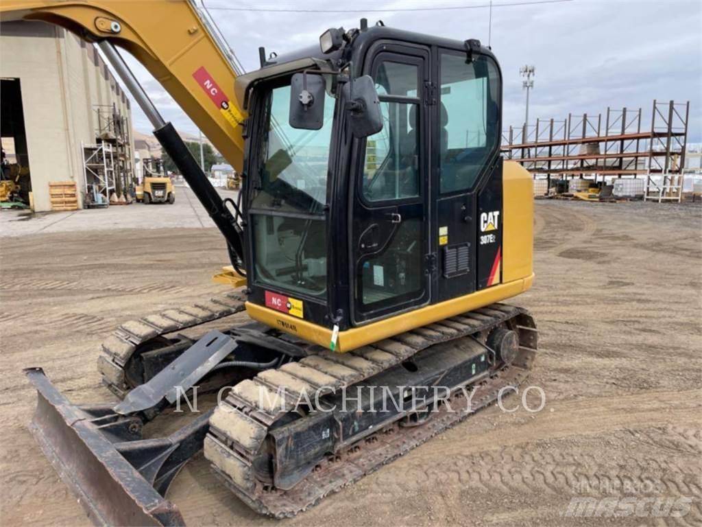 CAT 307E2 Kāpurķēžu ekskavatori