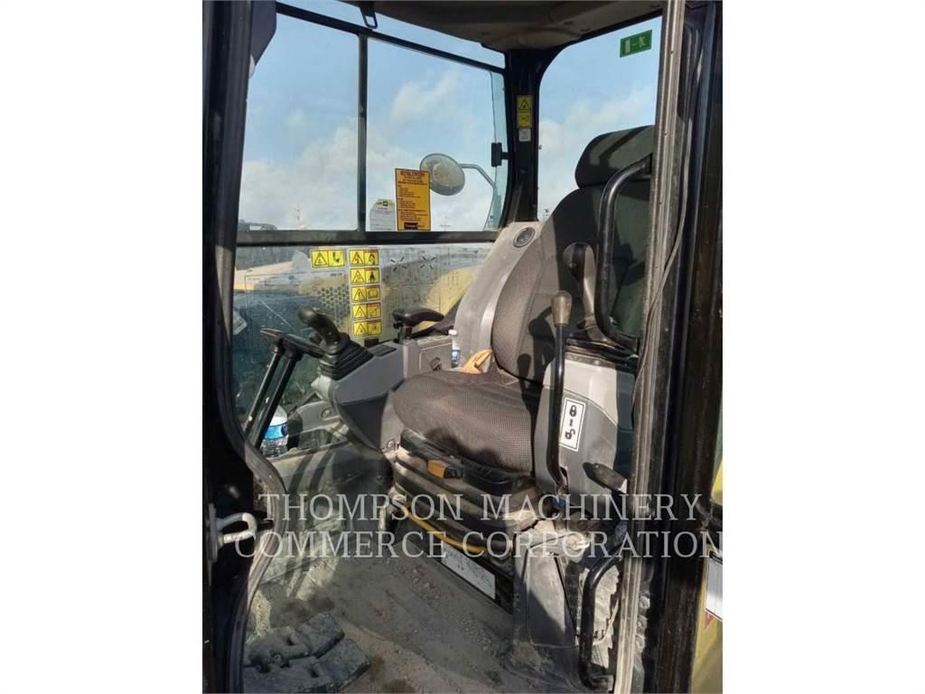 CAT 308 Kāpurķēžu ekskavatori