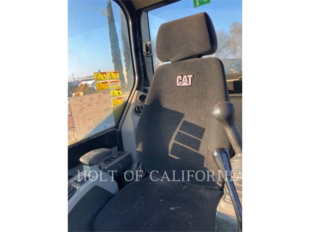 CAT 308E2 Kāpurķēžu ekskavatori