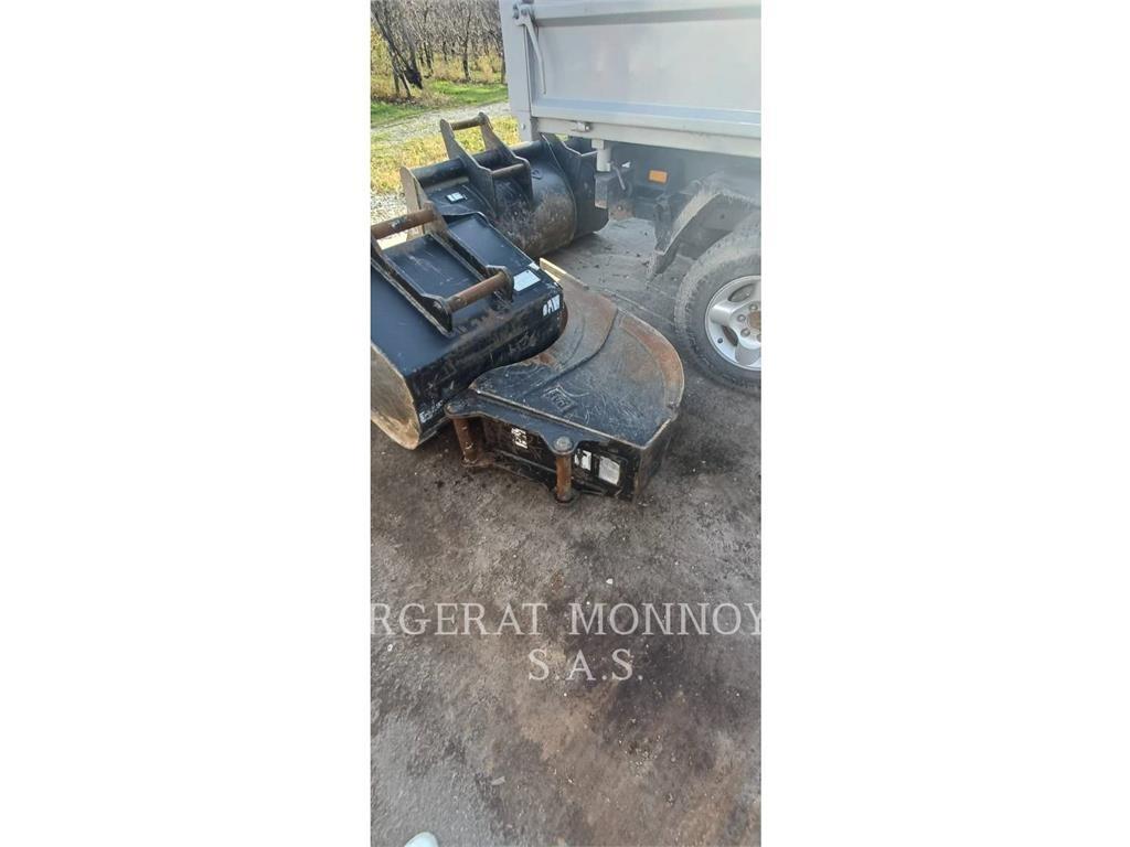 CAT 309 Kāpurķēžu ekskavatori