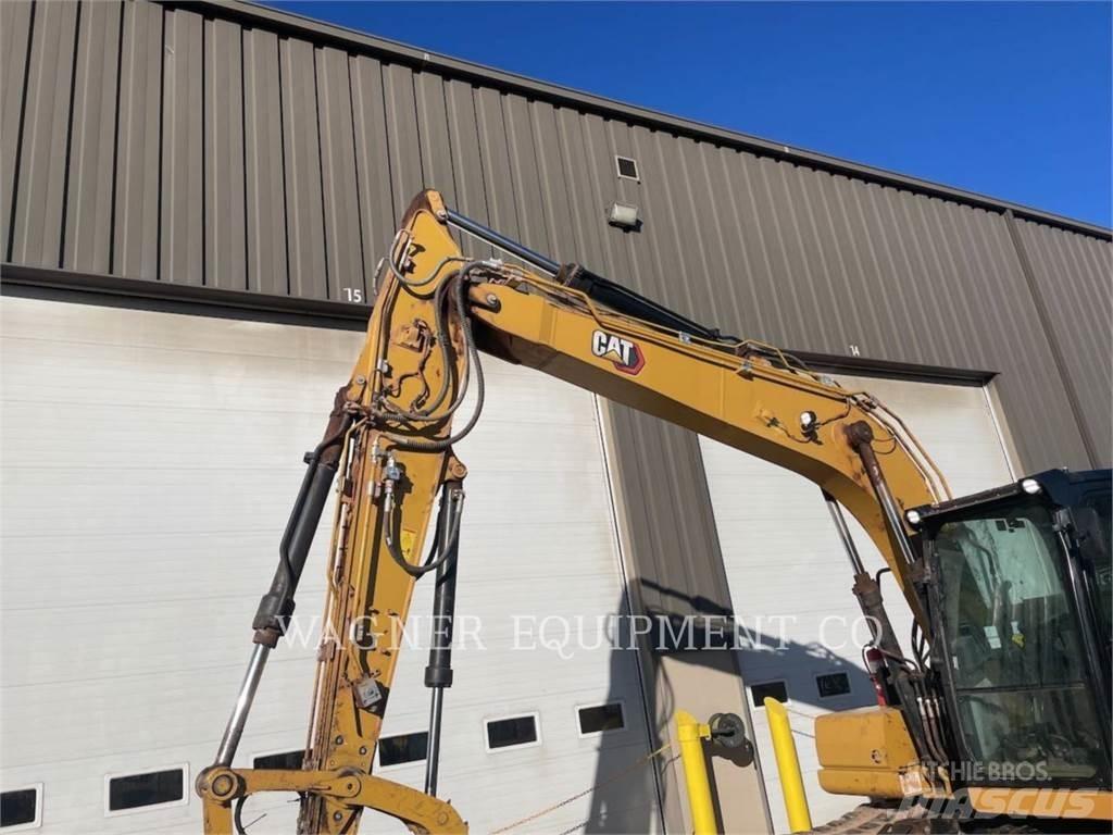CAT 313 Kāpurķēžu ekskavatori