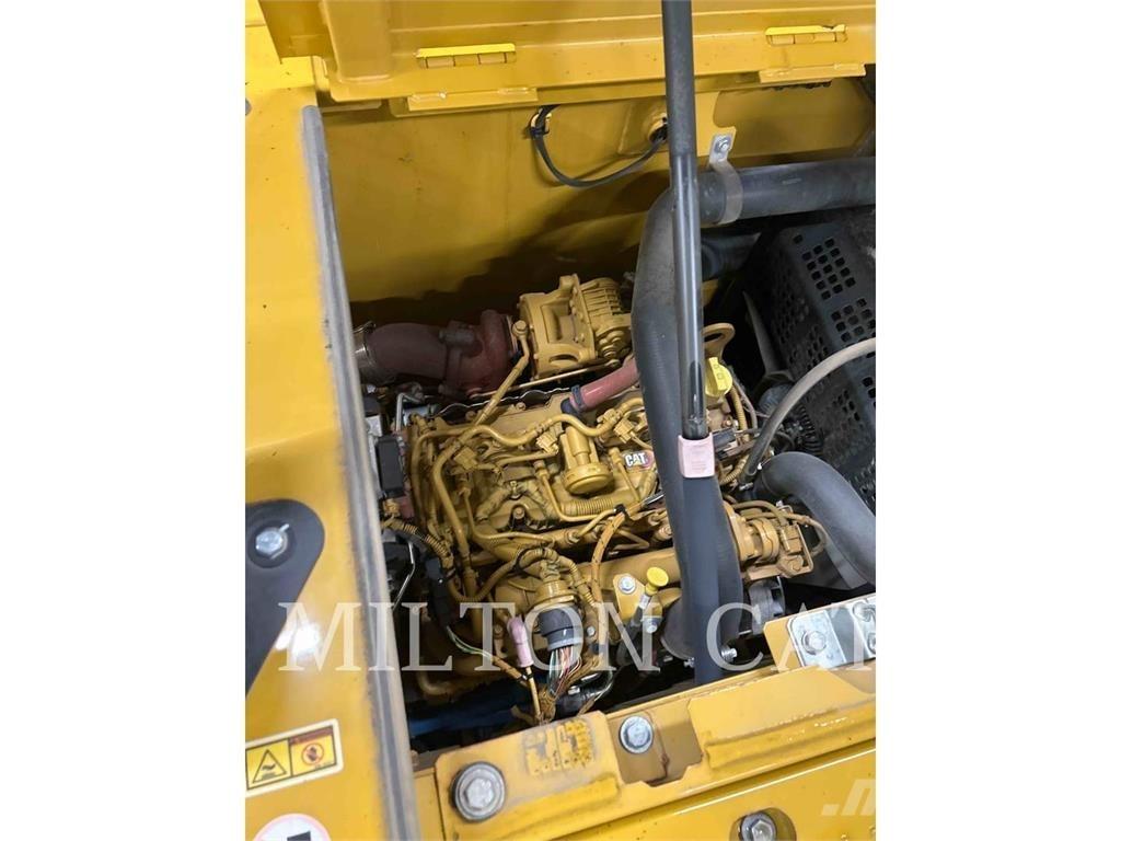 CAT 313 GC Kāpurķēžu ekskavatori
