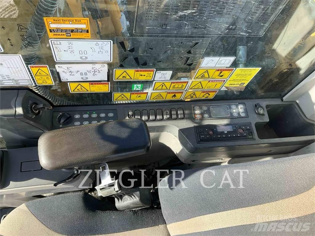 CAT 313F Kāpurķēžu ekskavatori