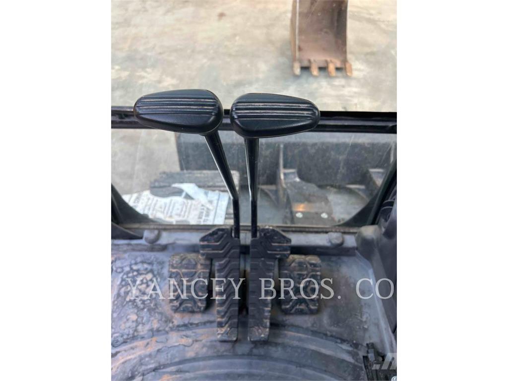 CAT 313FLGC Kāpurķēžu ekskavatori