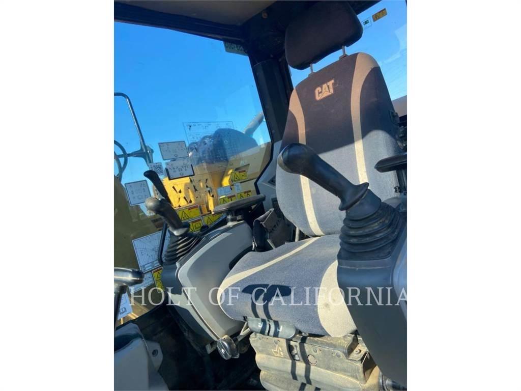 CAT 315 Kāpurķēžu ekskavatori