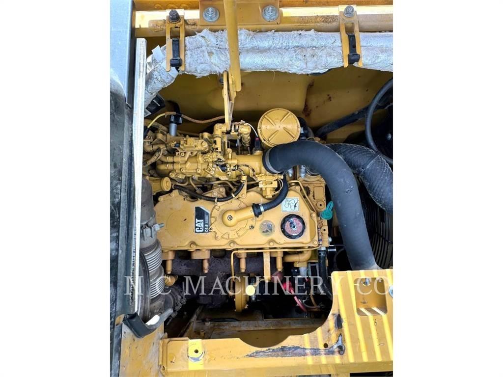 CAT 315F Kāpurķēžu ekskavatori