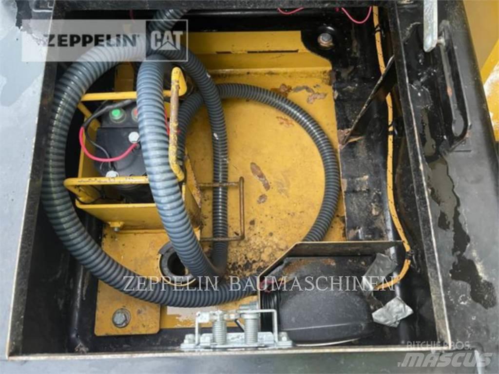 CAT 318EL Kāpurķēžu ekskavatori