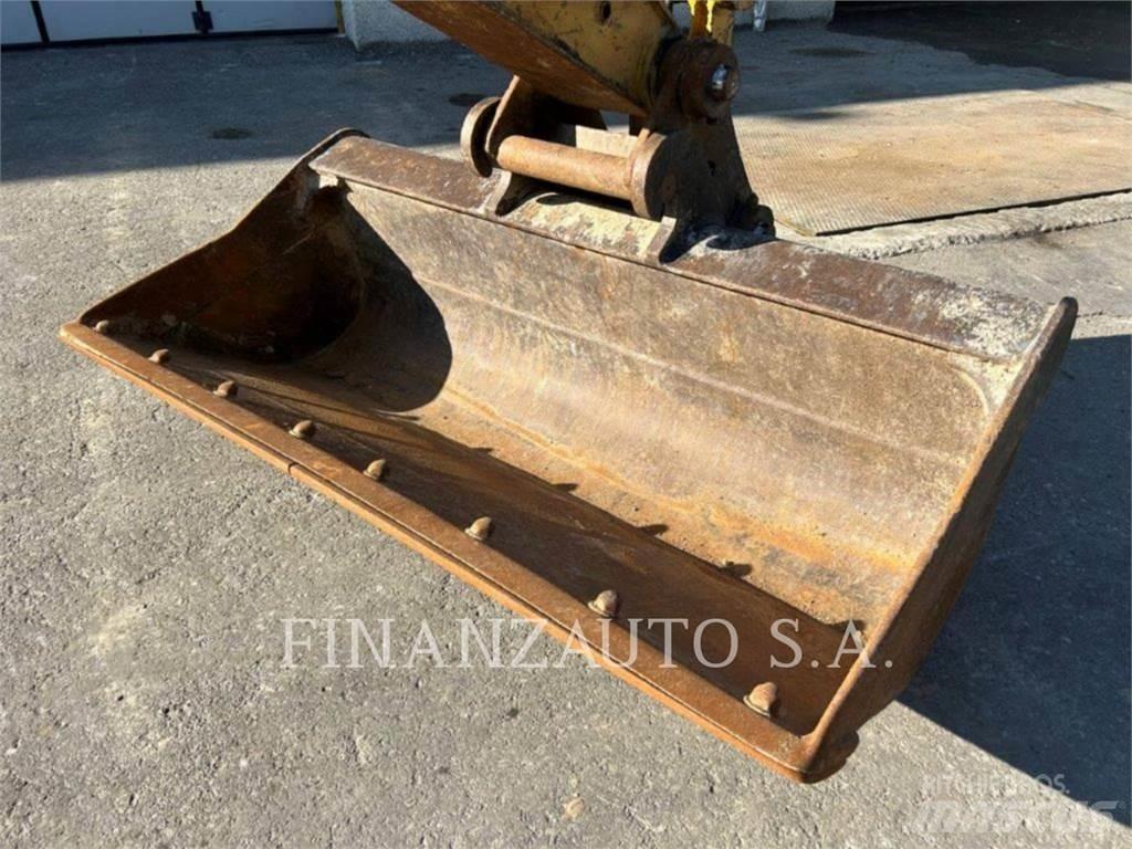 CAT 318F Kāpurķēžu ekskavatori