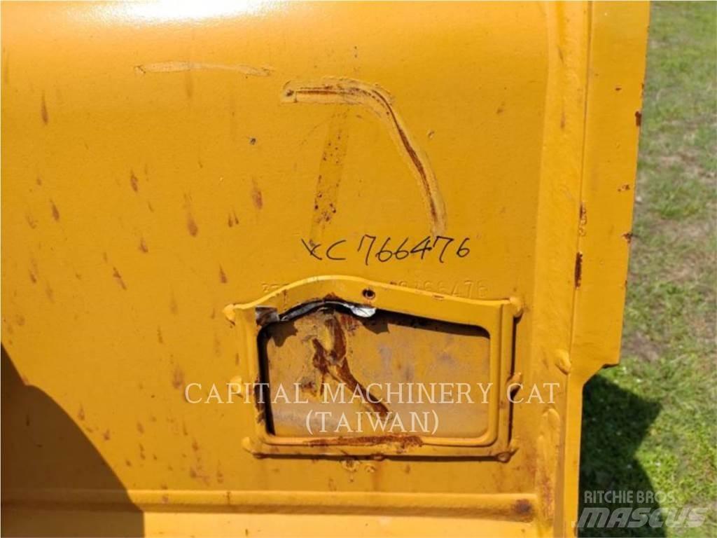 CAT 320 Kausi