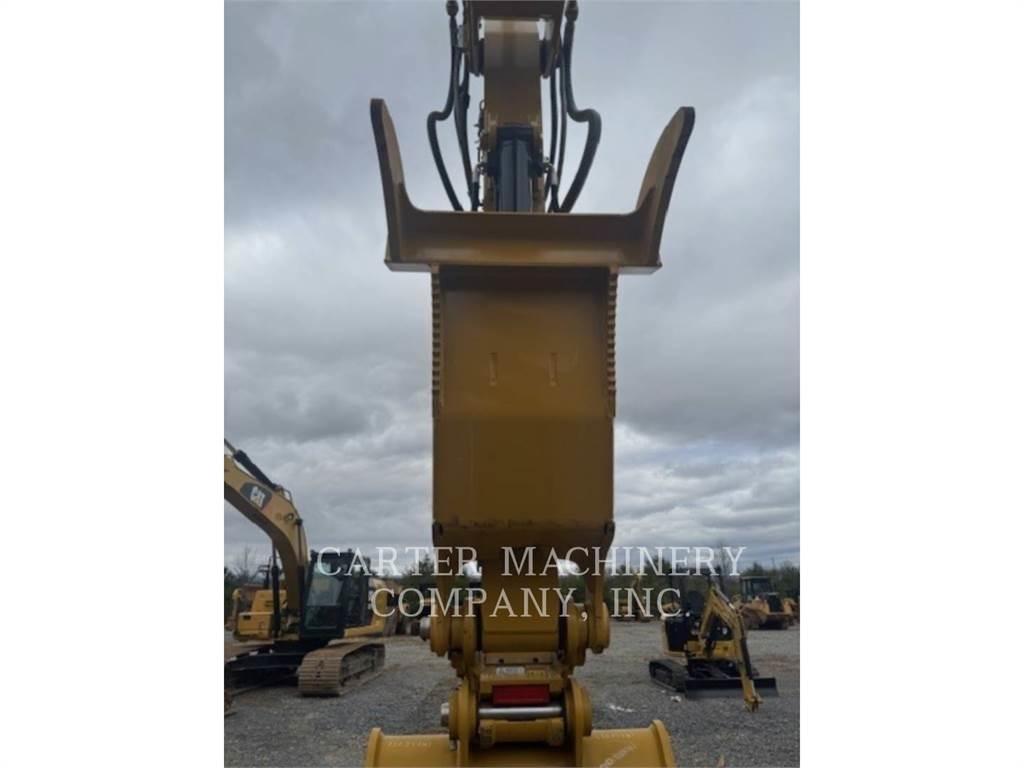 CAT 320 Kāpurķēžu ekskavatori